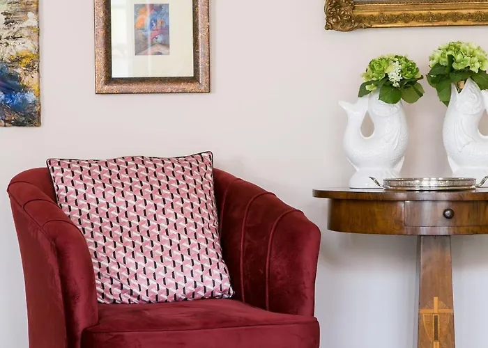 Glamorous House شقة *