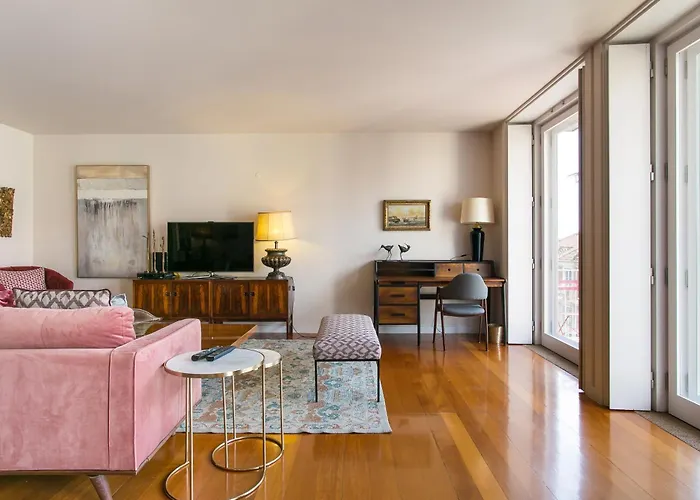 Glamorous House شقة *