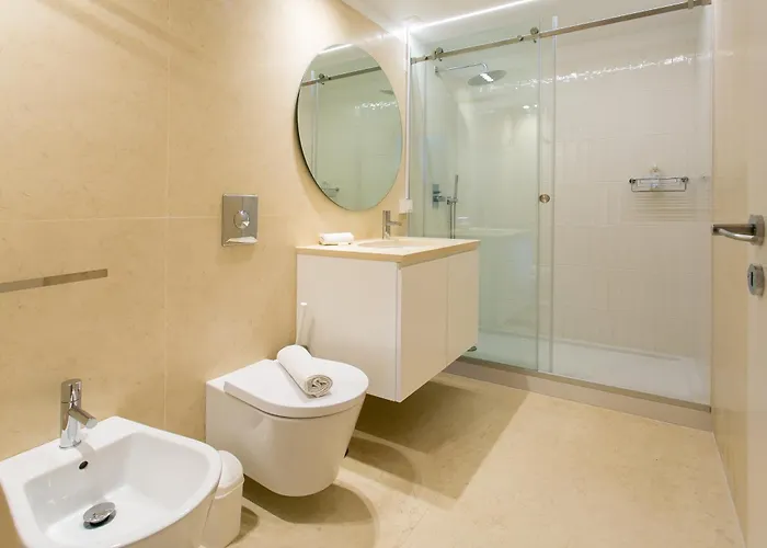 Glamorous House شقة *